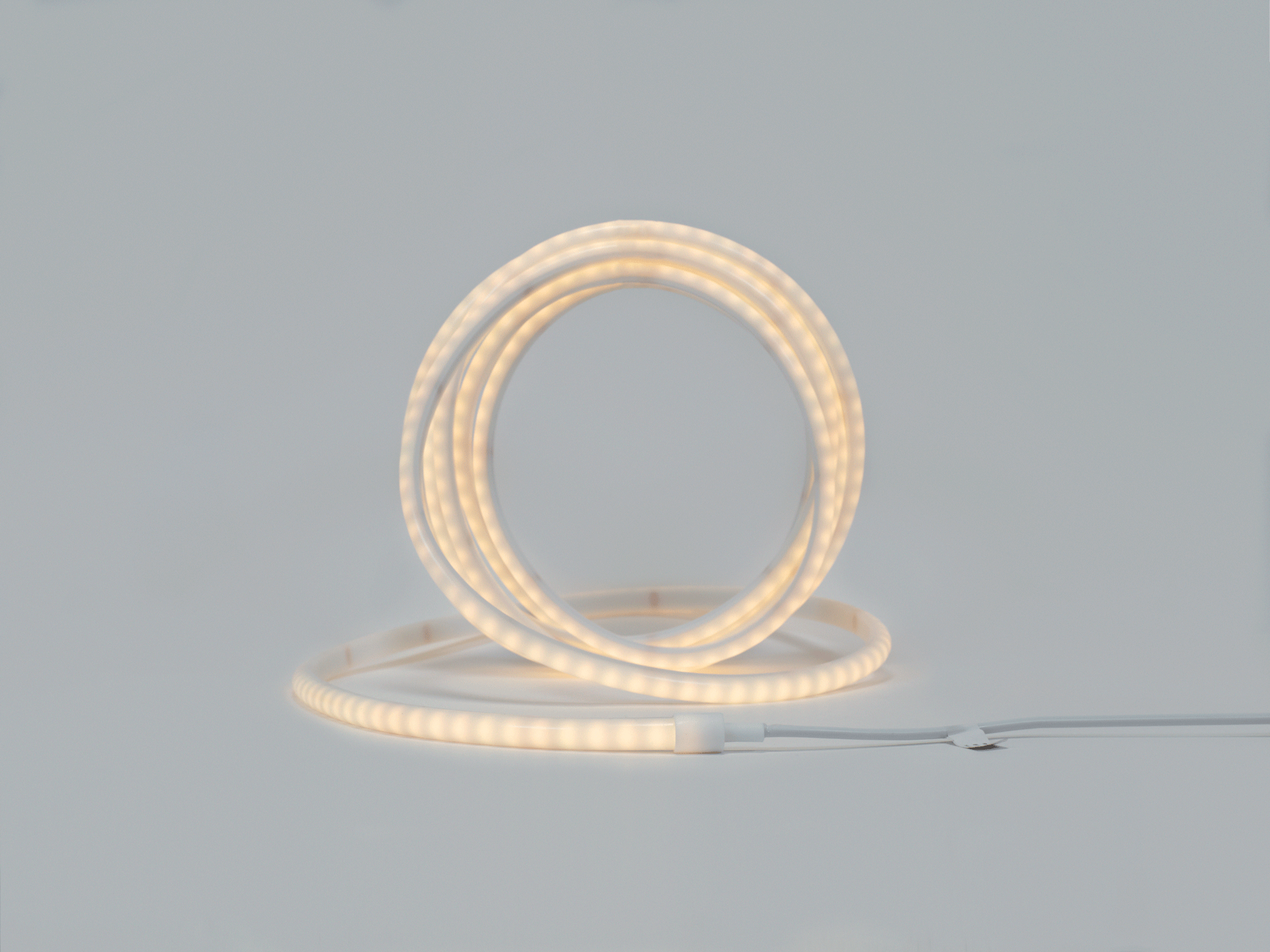 Термостойкая cветодиодная лента SMD 4040, 84 LED/м, 17 Вт/м, 24В , IP68, Цвет: RGB SPI, NE484-24-17-RGB-68-SPI — изображение 2