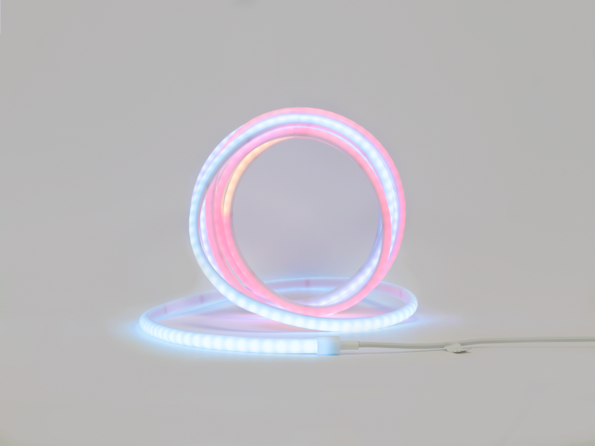 Термостойкая cветодиодная лента SMD 4040, 84 LED/м, 17 Вт/м, 24В , IP68, Цвет: RGB SPI, NE484-24-17-RGB-68-SPI — изображение 4